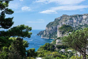 Scopri di più sull'articolo Relax a 5 stelle a Capri: Scopri le suite con Jacuzzi e terrazzo vista mare di Hotel Villa Lia